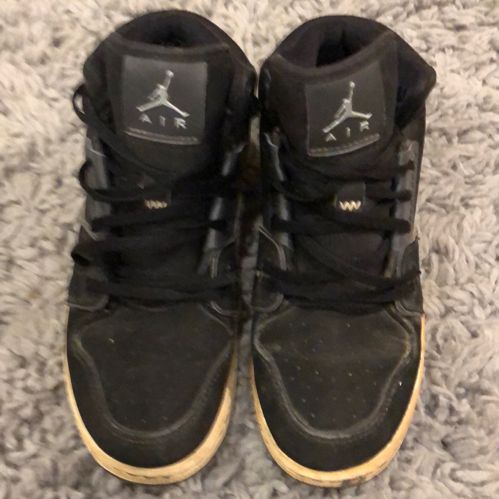 Jordan 1 Flight 2 bg